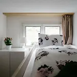Mönch Amazing